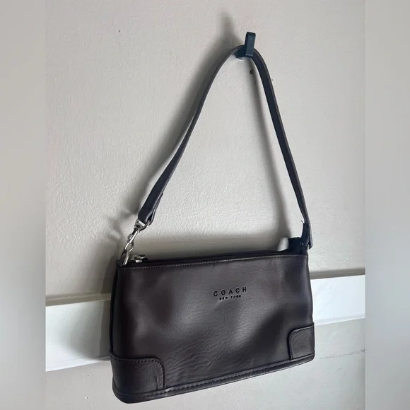 Coach Dark Brown Leather Shoulder Bag - Picture 4 of 5